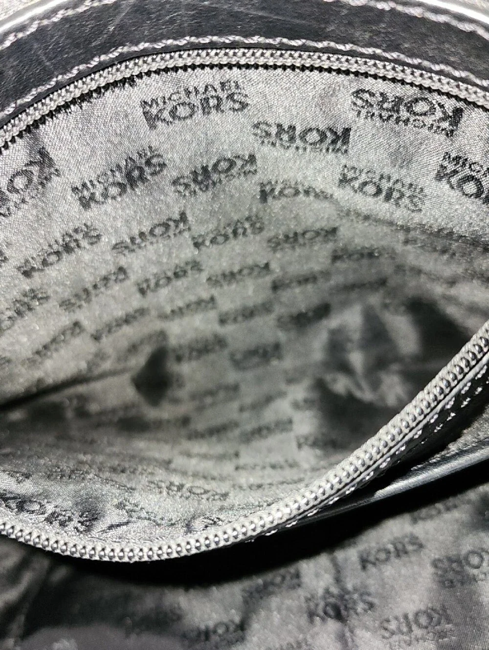 Michael Kors Uptown Astir Tortuga Black Leather Studded Chain-Accent Hobo